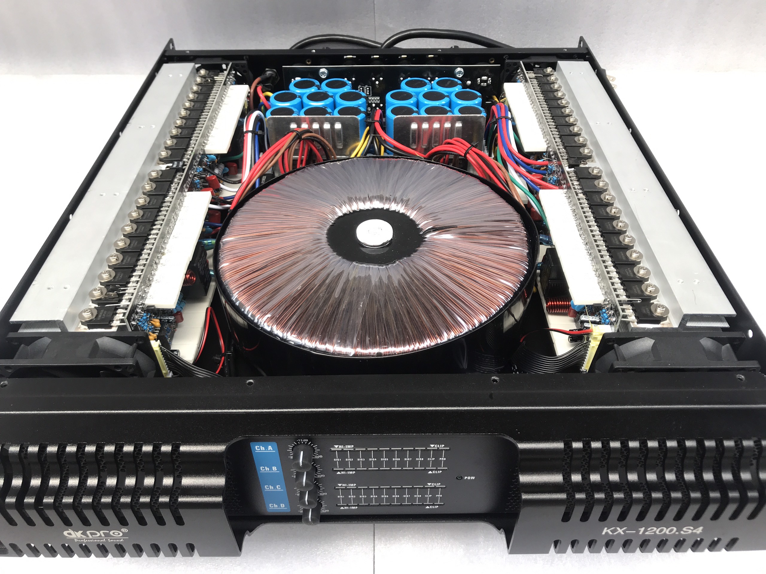 CỤC ĐẨY 4 KÊNH DKPRO KX-1200.S4